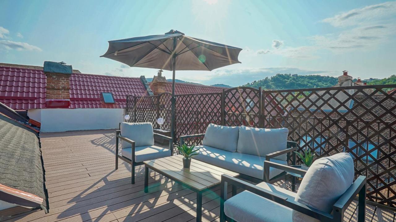 Rooftop Proprety With Large Terrace & Stunning Views - براشوف المظهر الخارجي الصورة